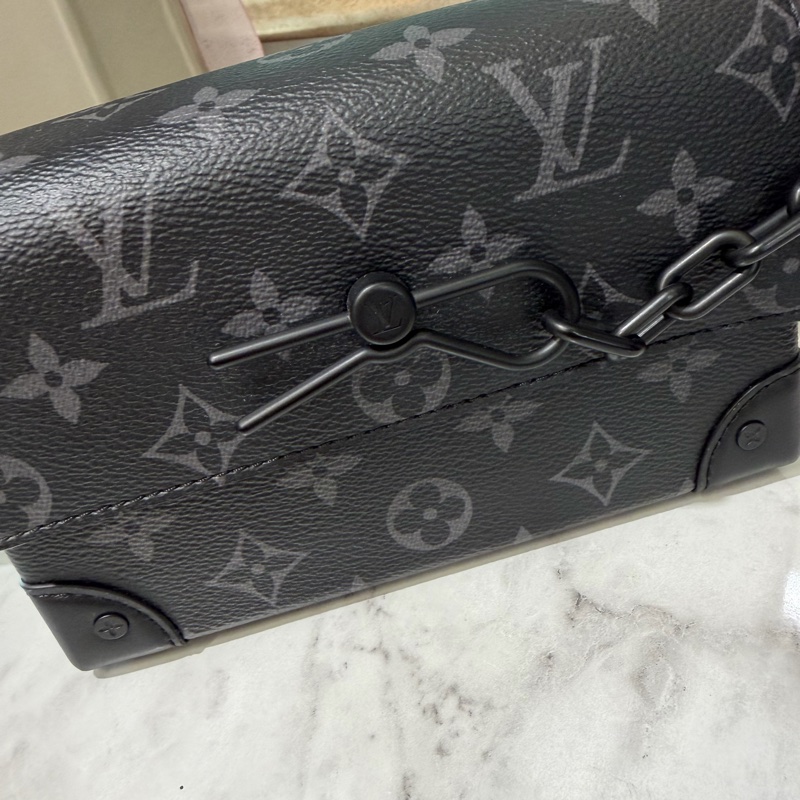LV 黑灰原花黑釦Steamer下蓋前迴紋針鏈帶肩斜背包M81783-6