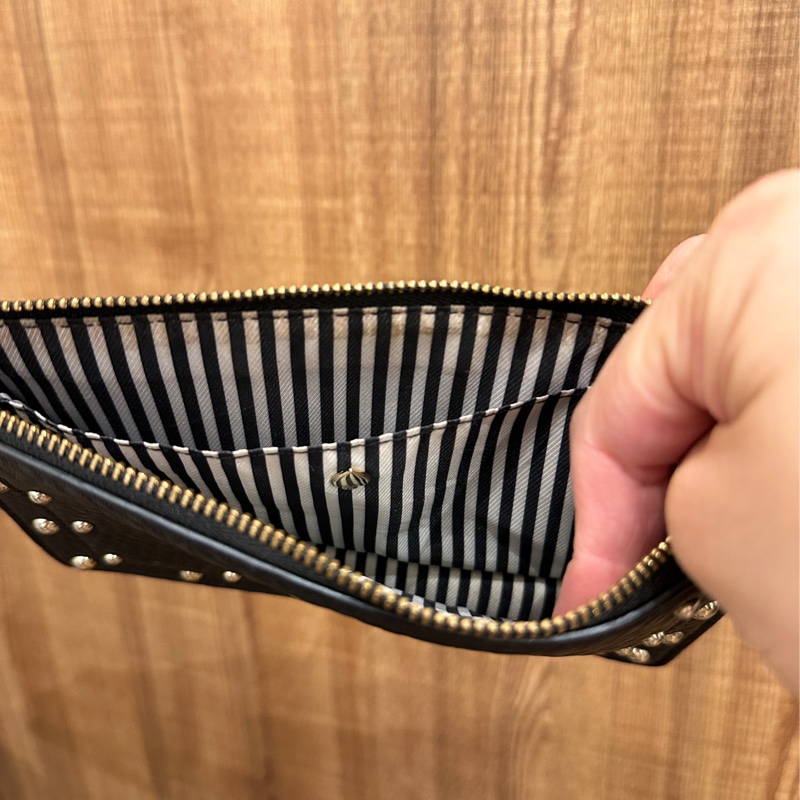 Kate spade 黑色牛皮手拿包-15
