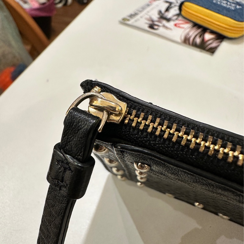 Kate spade 黑色牛皮手拿包-19