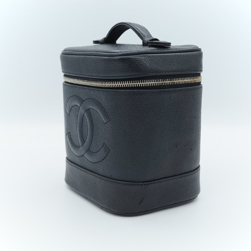 Chanel 香奈兒 經典 CC Logo 黑色荔枝紋 小牛皮化妝包-2