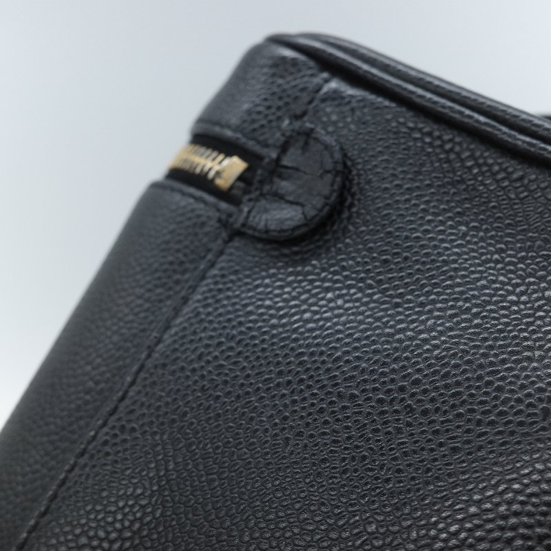 Chanel 香奈兒 經典 CC Logo 黑色荔枝紋 小牛皮化妝包-7