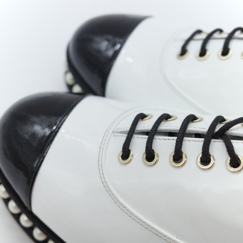 Chanel 香奈兒 黑白雙色 亮面漆皮 珍珠裝飾牛津鞋-13