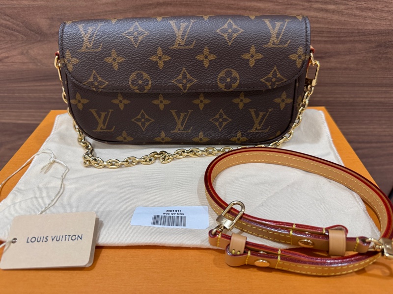 LOUIS VUITTON 路易威登 Ivy(棕)M81911-0