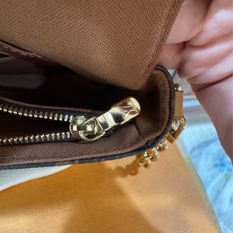 LOUIS VUITTON 路易威登 Ivy(棕)M81911-4