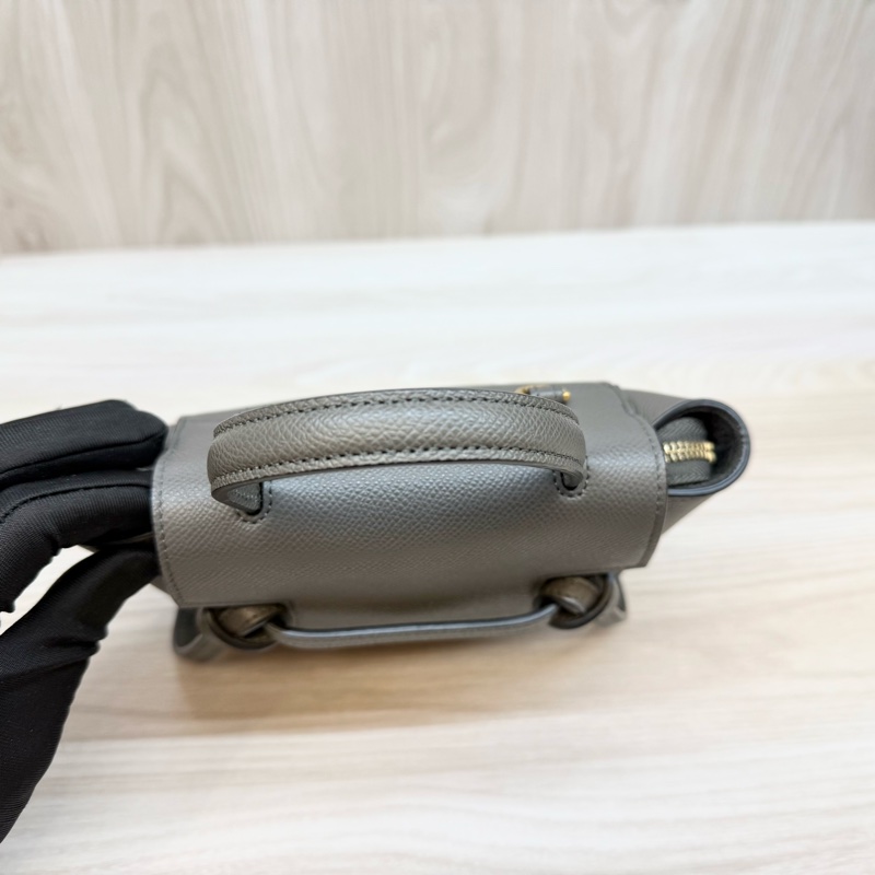 Celine大象灰牛皮金扣Pico Belt鯰魚包-7