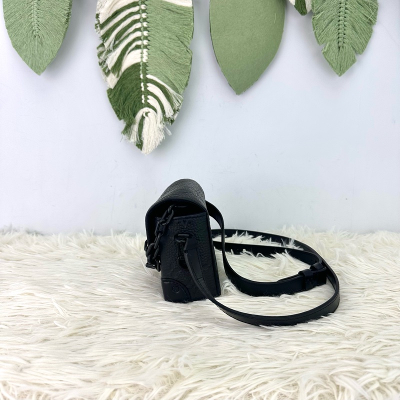LV 黑色真皮壓紋 Steamer 晶片款-2