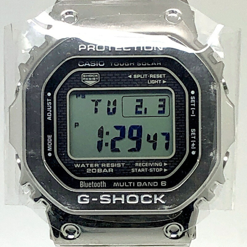 卡西歐 G-SHOCK GMW-B5000D-1 全金屬銀色手錶,具備電波太陽能動力、藍牙、手機連接、LED 背光和旋入式後蓋。 2018 年 4 月發布。可在 Mikunigaoka 商店購買。-0