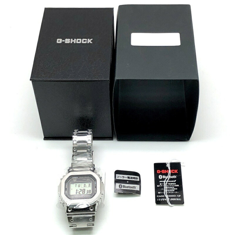 卡西歐 G-SHOCK GMW-B5000D-1 全金屬銀色手錶,具備電波太陽能動力、藍牙、手機連接、LED 背光和旋入式後蓋。 2018 年 4 月發布。可在 Mikunigaoka 商店購買。-9