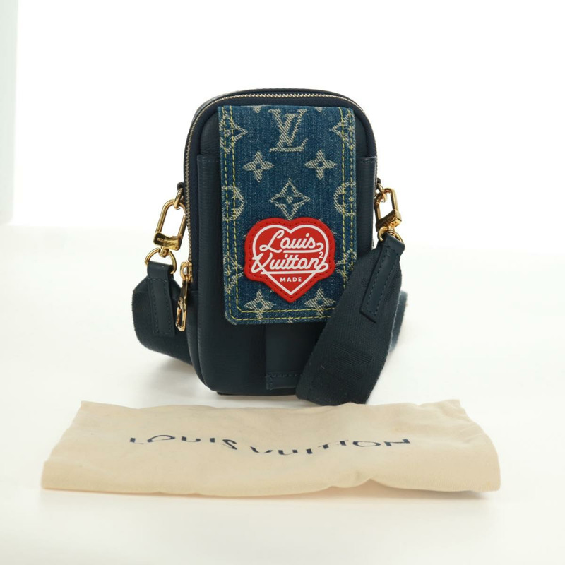 【日本直送】路易威登 Monogram Denim LV MADE 雙手機包 M81060 LV Auth 170667SM-23