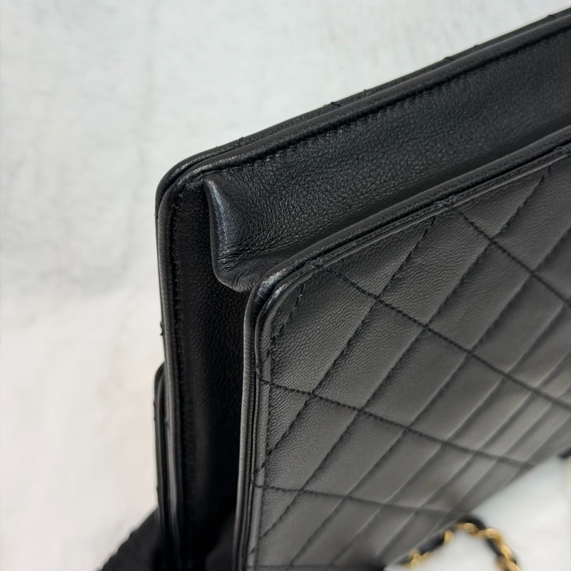 CHANEL Matelasse Pearl Chain Bag 直版珍珠翻蓋單肩斜背包 I625-8