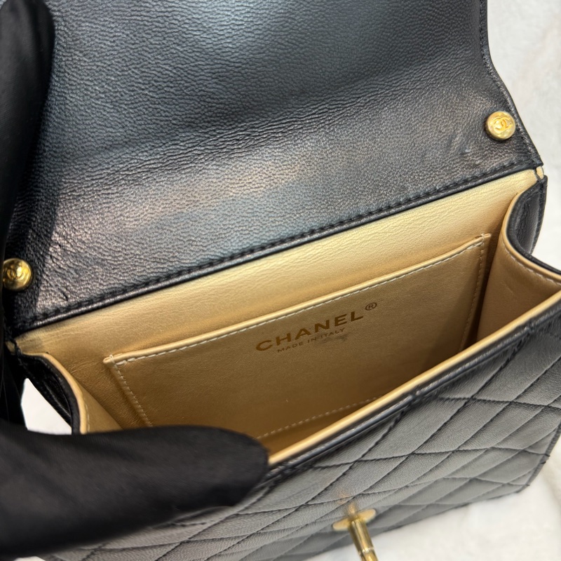 CHANEL Matelasse Pearl Chain Bag 直版珍珠翻蓋單肩斜背包 I625-17