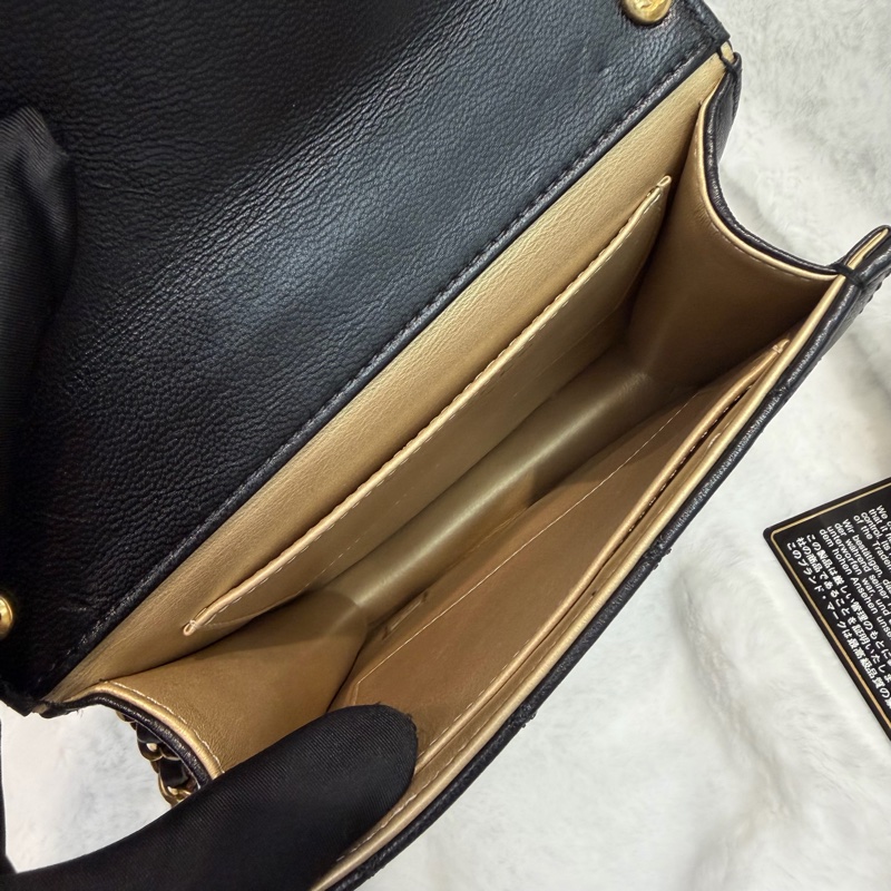 CHANEL Matelasse Pearl Chain Bag 直版珍珠翻蓋單肩斜背包 I625-19