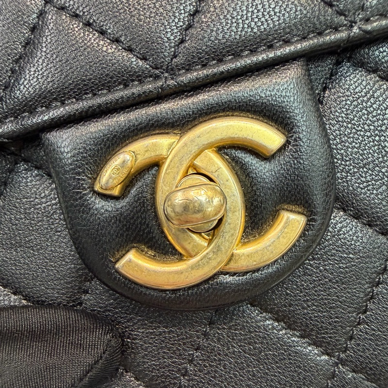 CHANEL Matelasse Pearl Chain Bag 直版珍珠翻蓋單肩斜背包 I625-20