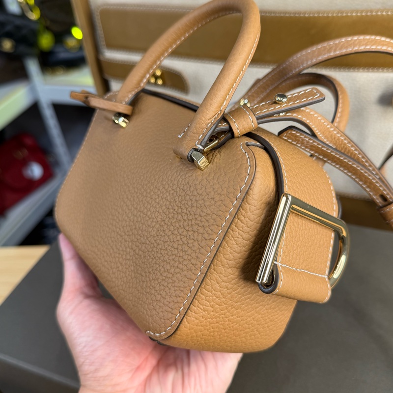 上架中🔑Delvaux 咖啡COOL BOX NANO-4