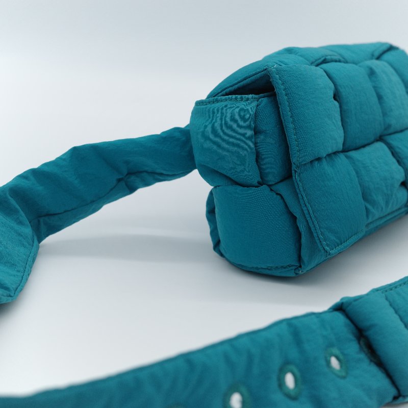 Bottega Veneta 寶緹嘉 Padded Tech Cassette 藍綠色 尼龍 斜背包 腰包 卡帶包-2