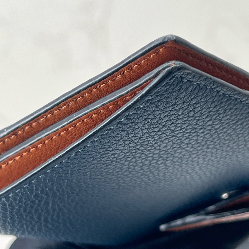 香緹國際精品 835 LOEWE 拚色長夾-3