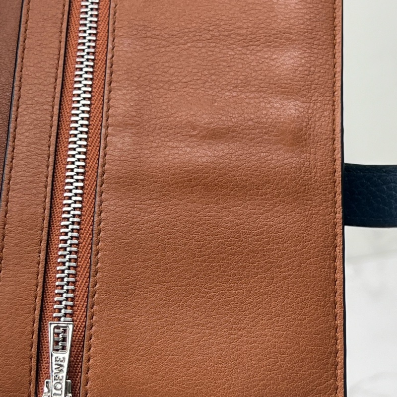 香緹國際精品 835 LOEWE 拚色長夾-9