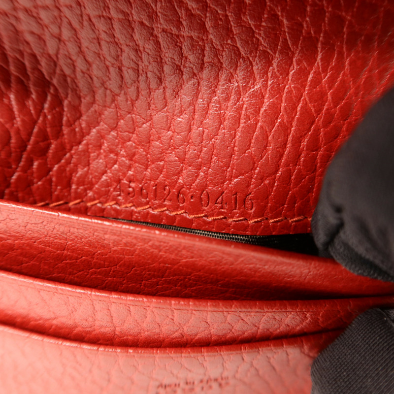 GUCCI 牛皮皮革GG Marmont金扣錢包-8