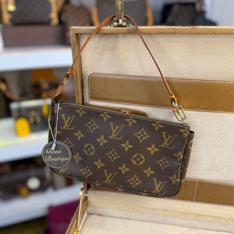 Louis Vuitton 老花大款麻將腋下包/中古款🤎超級便宜-0