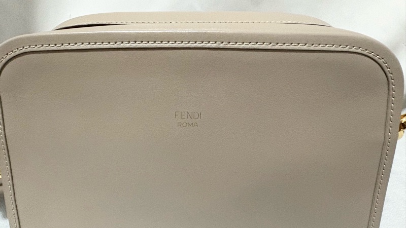 Fendi Small Camera Case Crossbody Bag 相機包 斜背包-4