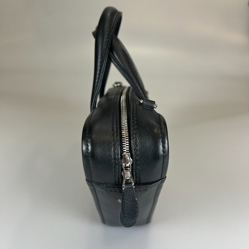 BALENCIAGA 黑三角Triangle Duffle 包 XS-2