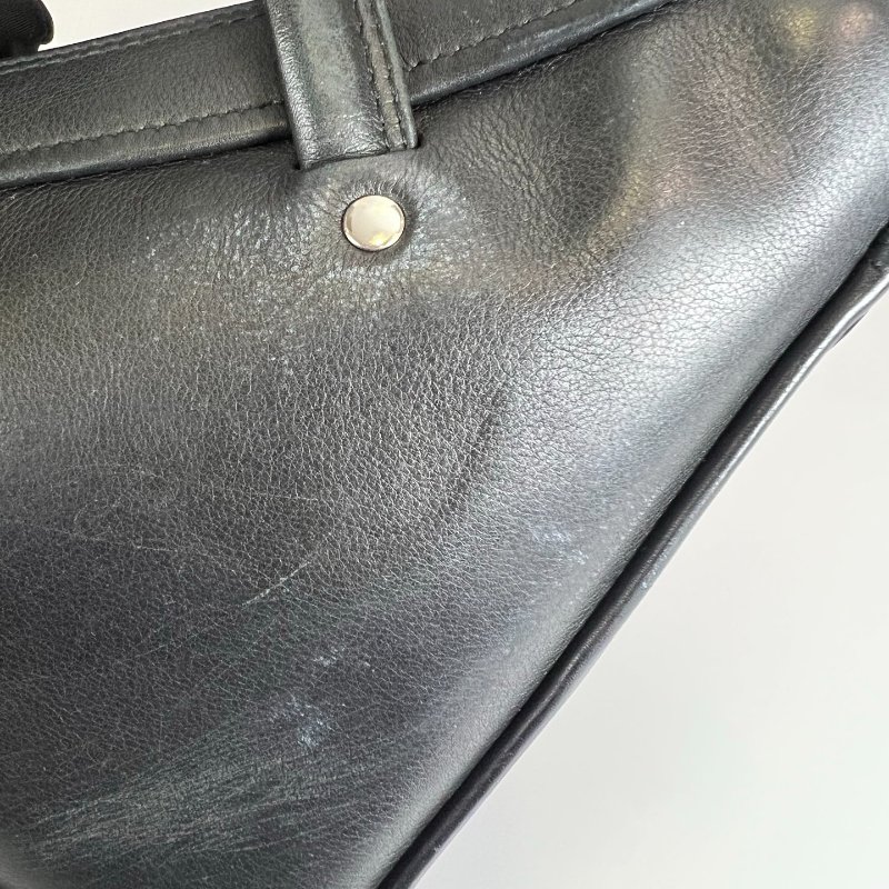 BALENCIAGA 黑三角Triangle Duffle 包 XS-6