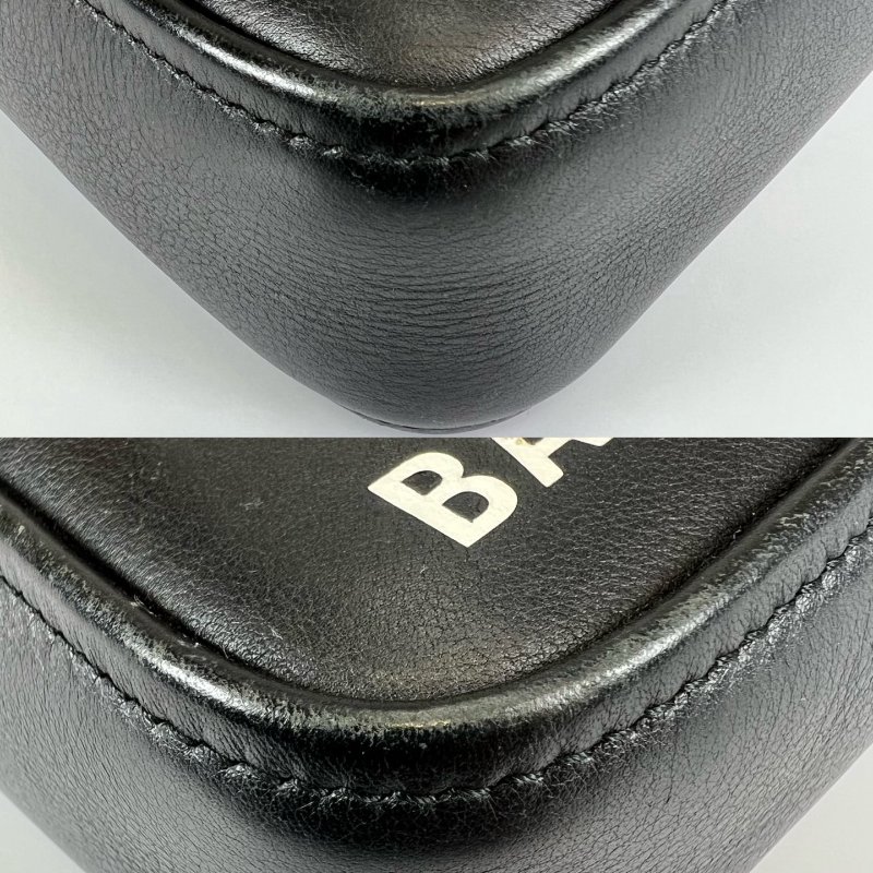 BALENCIAGA 黑三角Triangle Duffle 包 XS-7