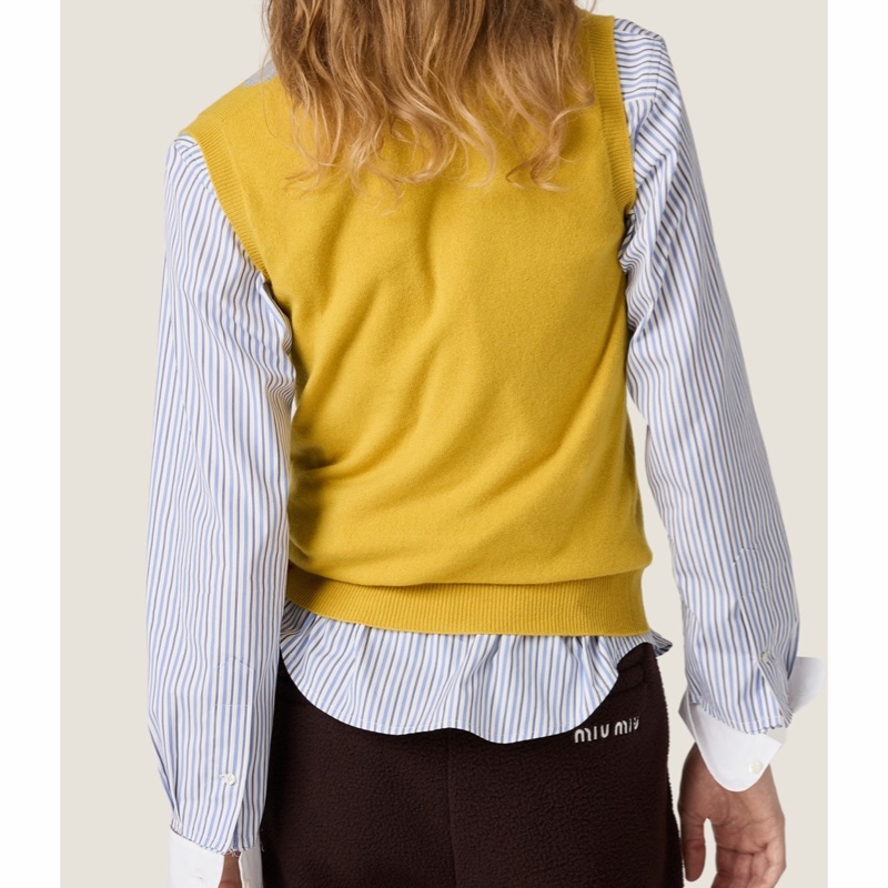 Miu Miu 女士 羊絨背心IT-36 IT-40 IT-44碼-2