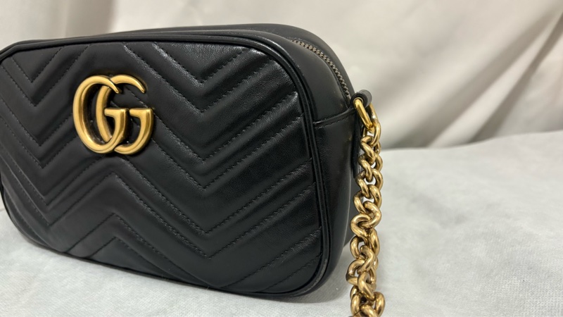 Gucci GG Marmont Small Crossbody Bag 斜背包-6