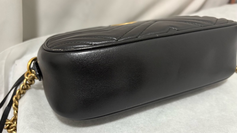 Gucci GG Marmont Small Crossbody Bag 斜背包-8