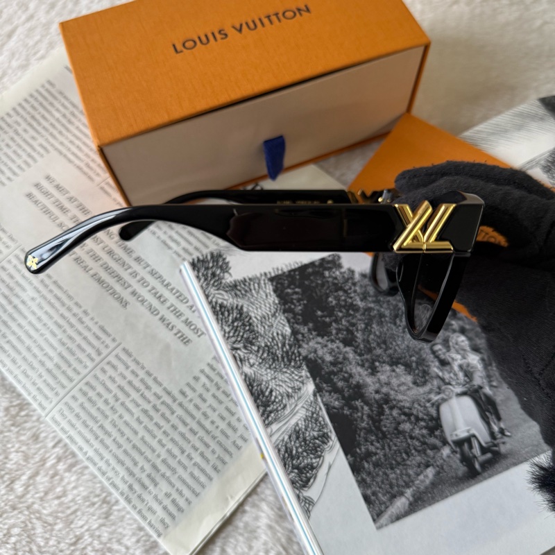 LV-GO14 金色標誌粗方框太陽眼鏡/墨鏡(黑色)-3