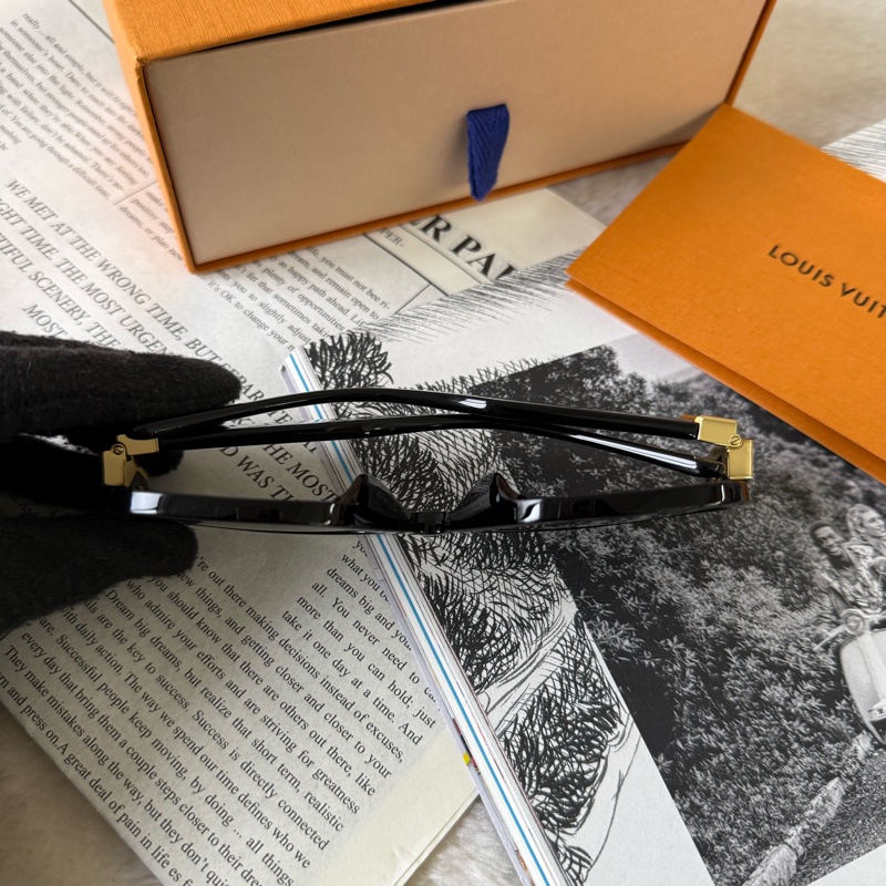 LV-GO14 金色標誌粗方框太陽眼鏡/墨鏡(黑色)-5