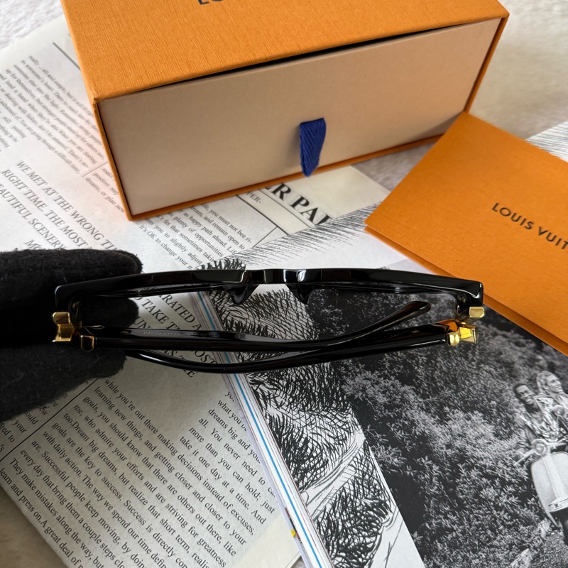 LV-GO14 金色標誌粗方框太陽眼鏡/墨鏡(黑色)-6