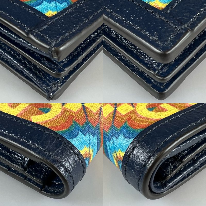 GUCCI 676297 藍色季節款對開短夾-10