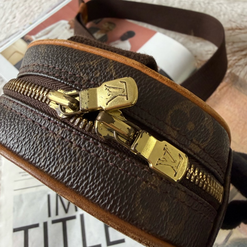 Monogram 胸口包 M51870-6