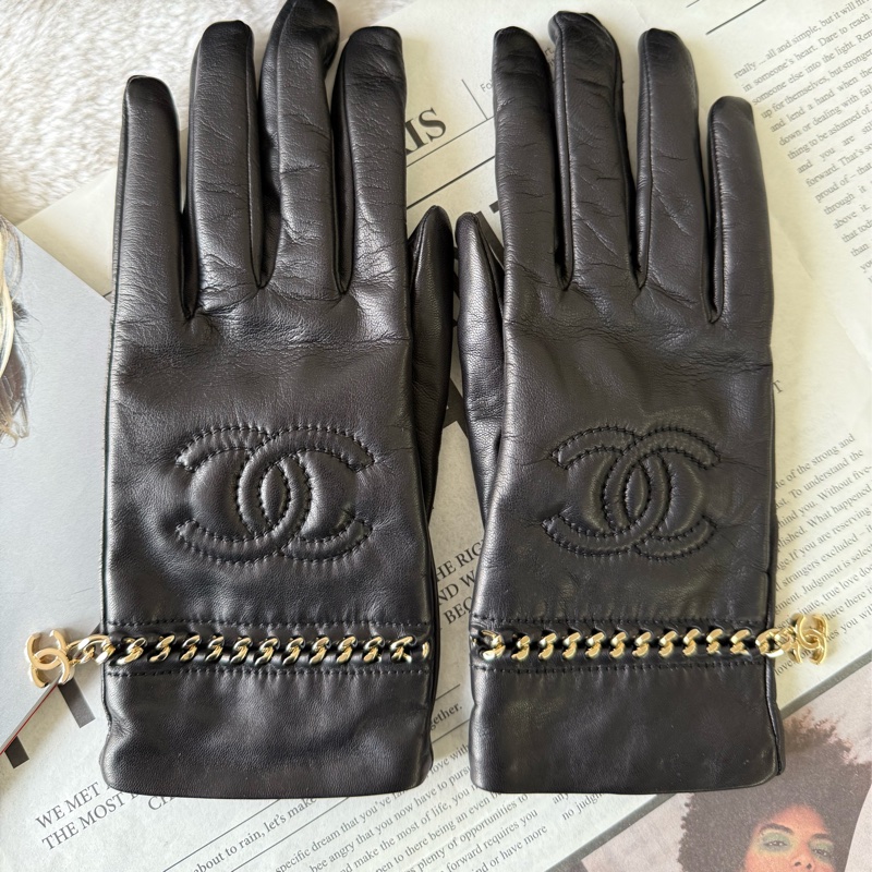 CC Logo 皮穿鍊設計小羊皮手套(7.5)(黑色)-1