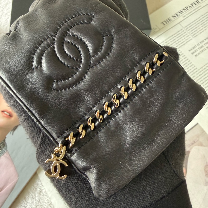 CC Logo 皮穿鍊設計小羊皮手套(7.5)(黑色)-5