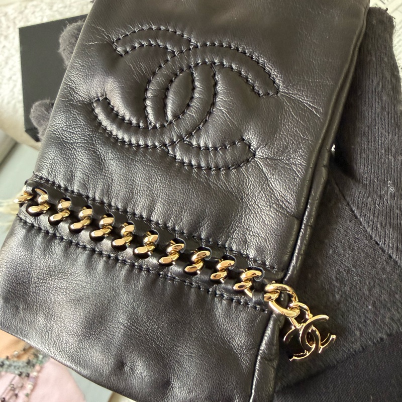 CC Logo 皮穿鍊設計小羊皮手套(7.5)(黑色)-6