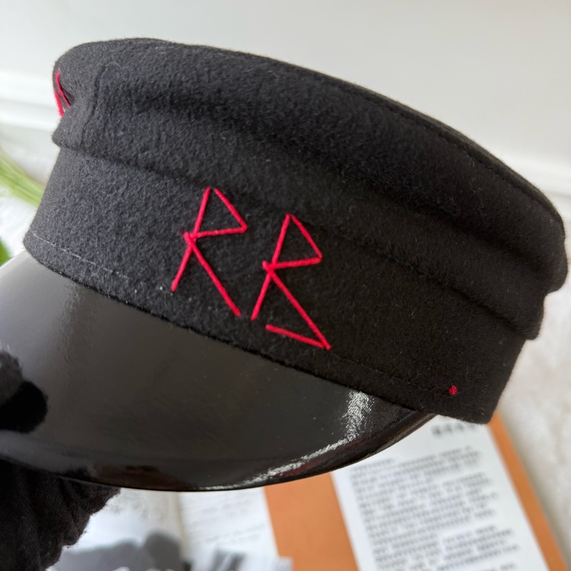 Ruslan Baginskiy 紅色縫線羊毛報童帽(黑色)-6