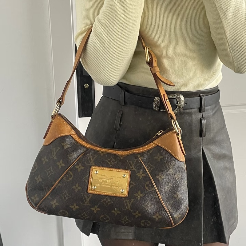 莉亞精品♡ Lv 小南瓜包 二手美包-1