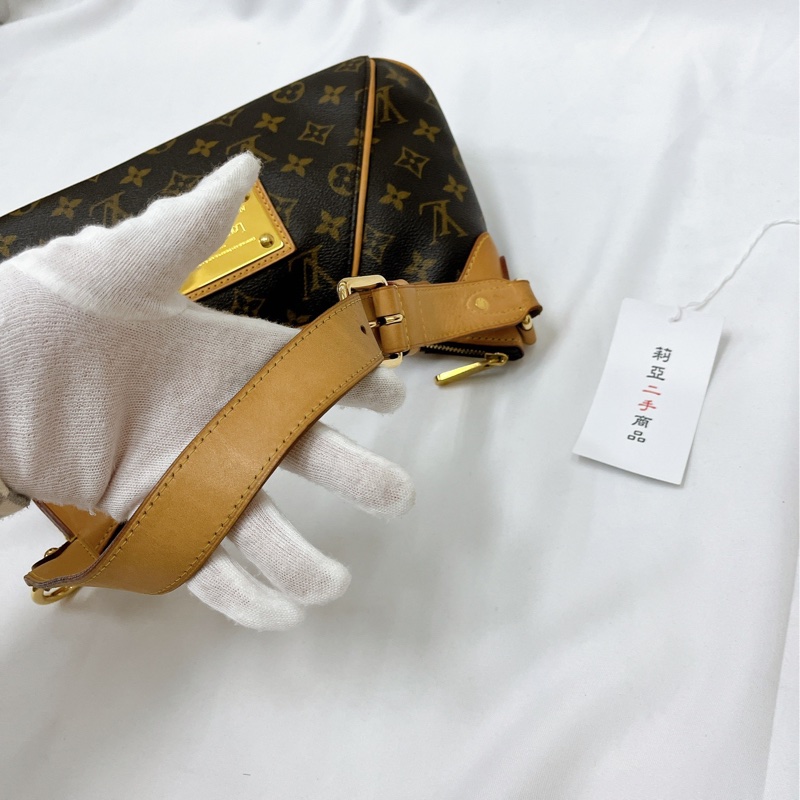 莉亞精品♡ Lv 小南瓜包 二手美包-13