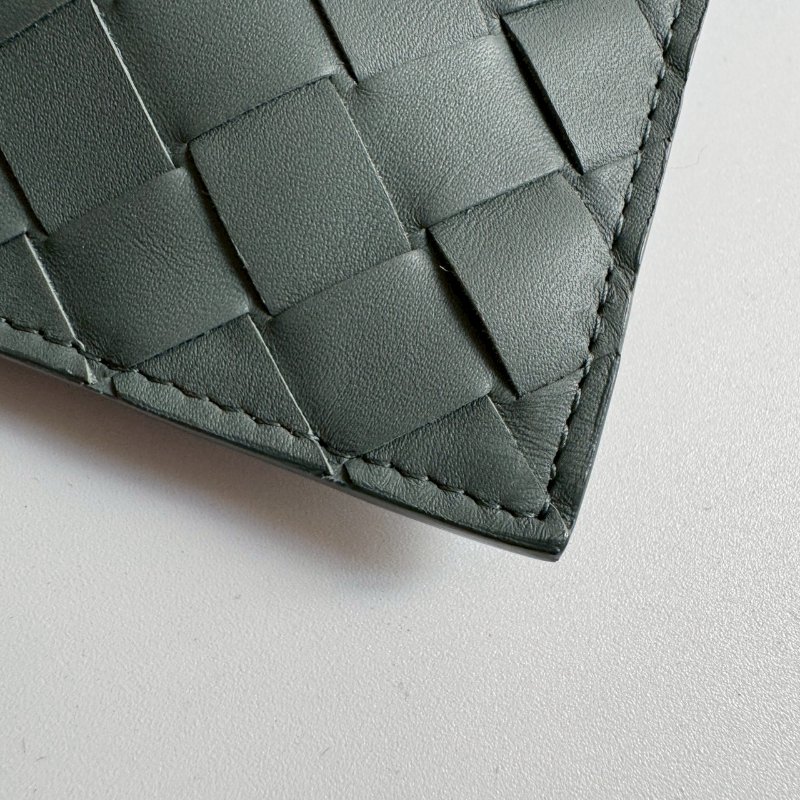 🎉喜歡簡約 外出必備 BV 灰藍色編織手拿包-6