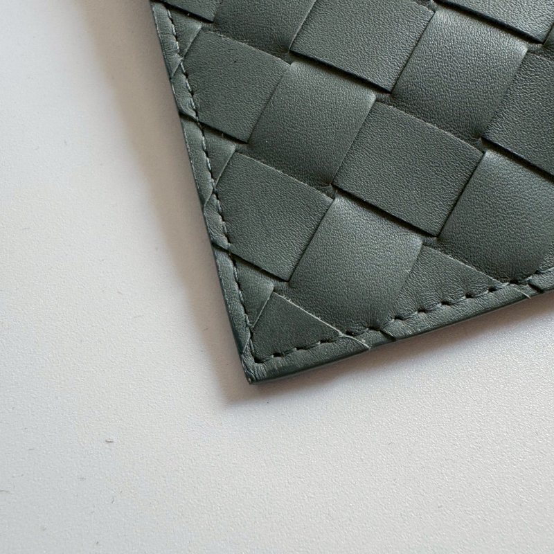 🎉喜歡簡約 外出必備 BV 灰藍色編織手拿包-7