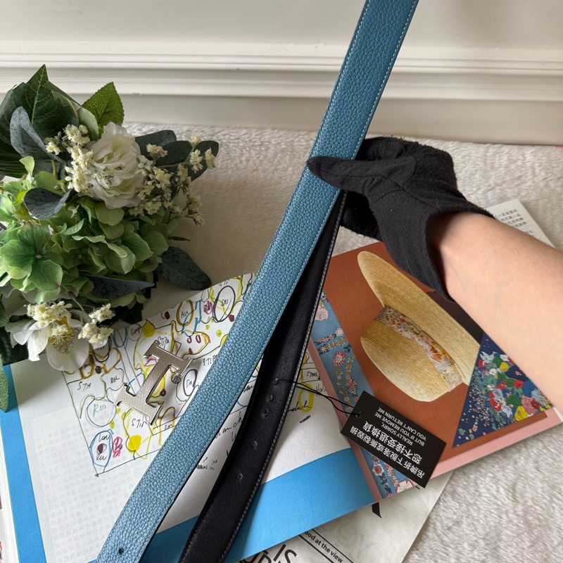 H Guillochee 銀釦+ 32MM雙面用皮帶(黑色/藍色)-2