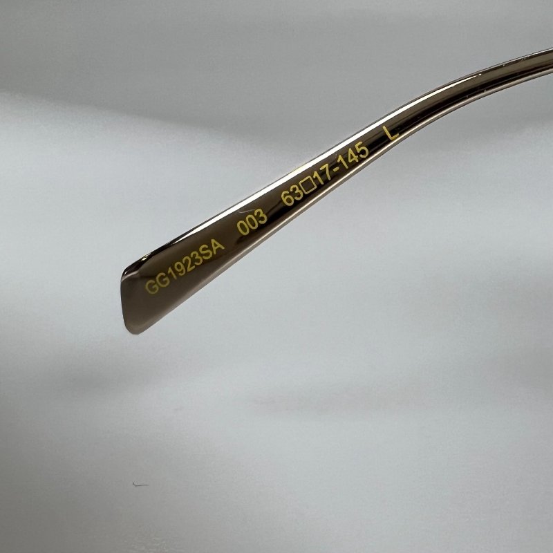 GUCCI GG1923SA 003 珍珠文字款墨鏡-11