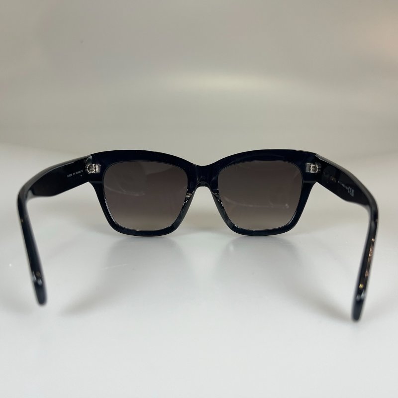 CELINE 金凱旋門logo黑墨鏡-2