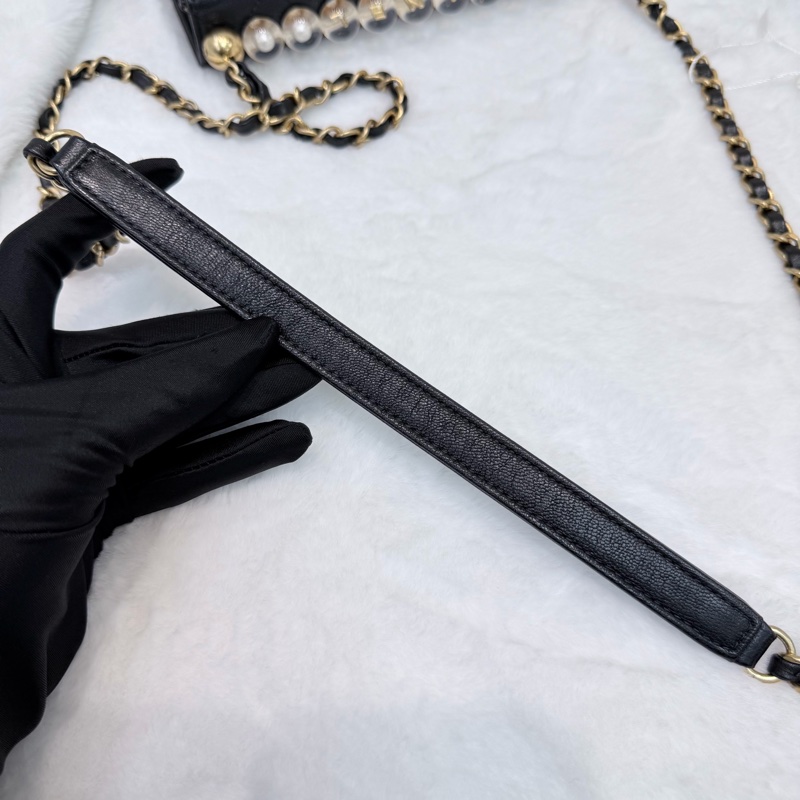 CHANEL Chic Pearl Flap Bag 珍珠牛皮翻蓋單肩斜背包 XC145-28