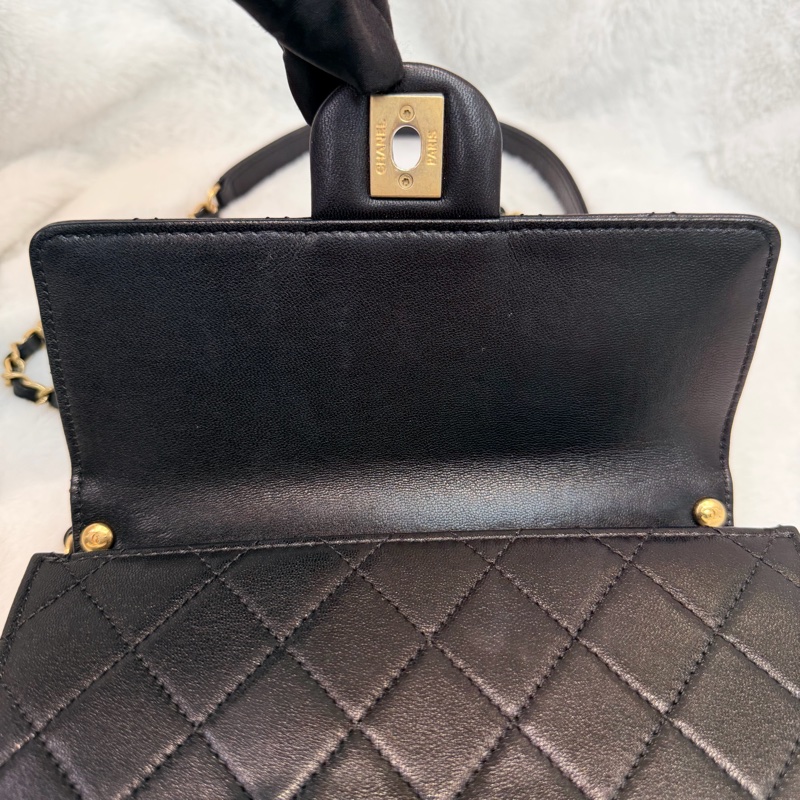 CHANEL Chic Pearl Flap Bag 珍珠牛皮翻蓋單肩斜背包 XC145-34