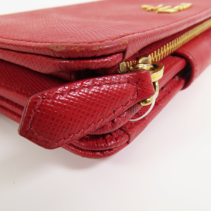 PRADA Saffiano皮革Middle Wallet金扣錢包-10