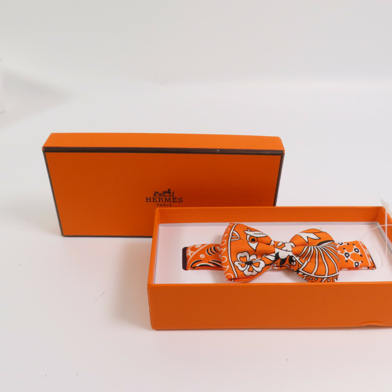 HERMES 絲質Bowtie銀扣領結-7